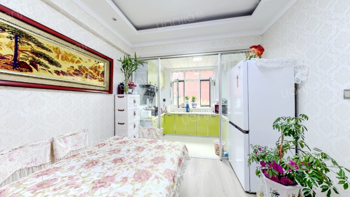 西山湖畔三期二手房实景图