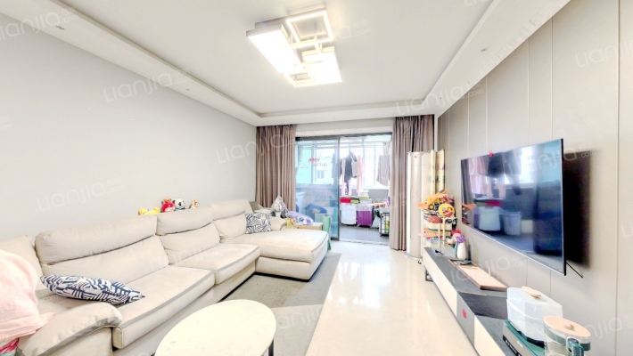 赞成佳邻美居二手房实景图