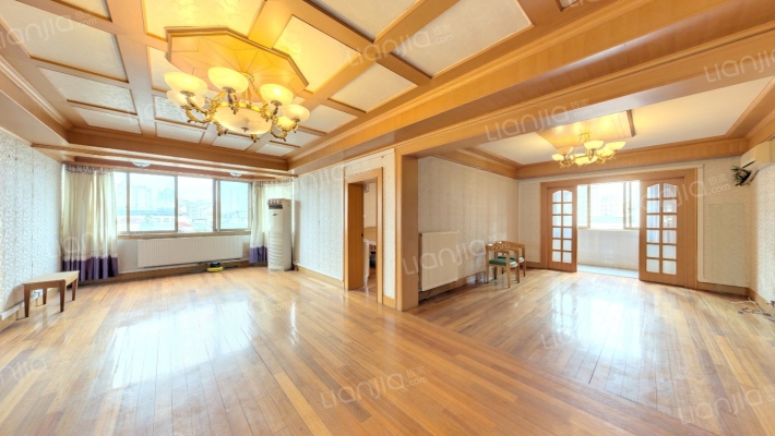 心族公寓二手房实景图