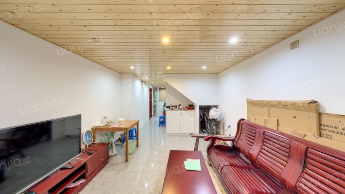 万华1号二手房实景图