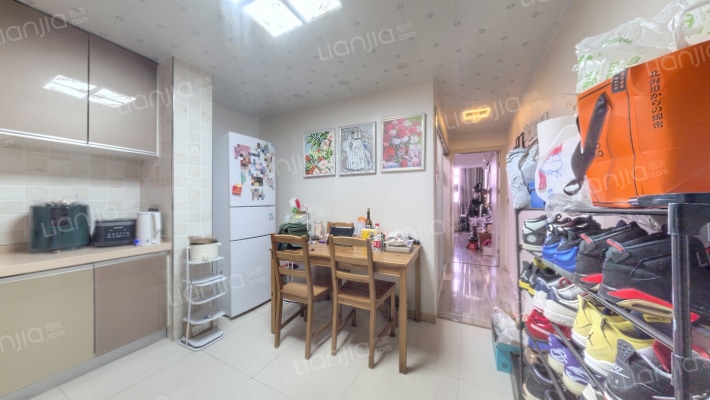 淞南大八村二手房实景图