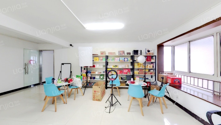 华海3C广场二手房实景图