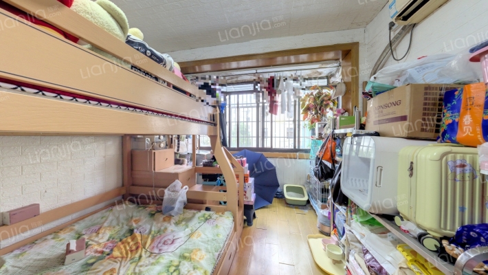 前卫新村二手房实景图