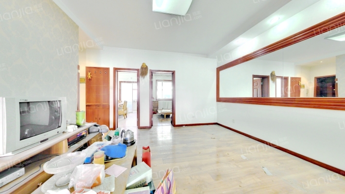 小纬六路86号二手房实景图