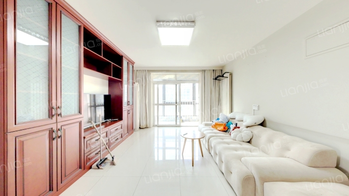 金隅丽港城二手房实景图