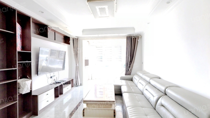 瑞仕华庭二手房实景图