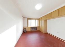 整租·红旗大街 2室1厅 南/北_红旗大街租房