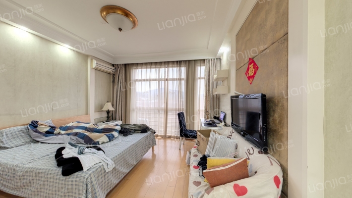 山水花苑二手房实景图