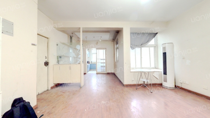 汇宝花园二手房实景图