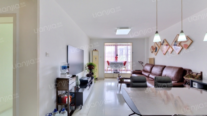 久华里二手房实景图