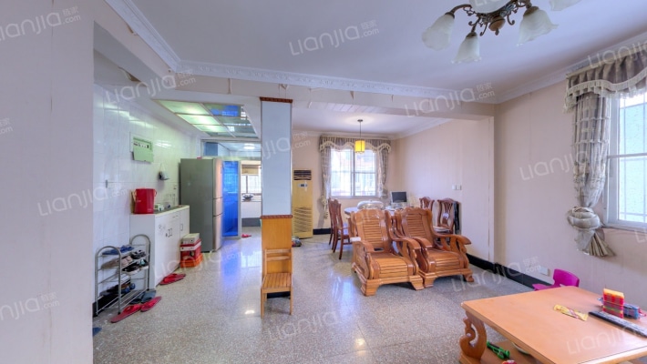 连江南路138号二手房实景图