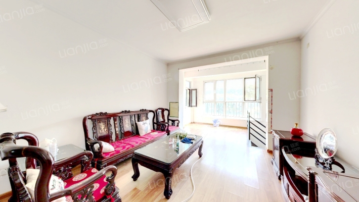 恒山天成雅苑二手房实景图