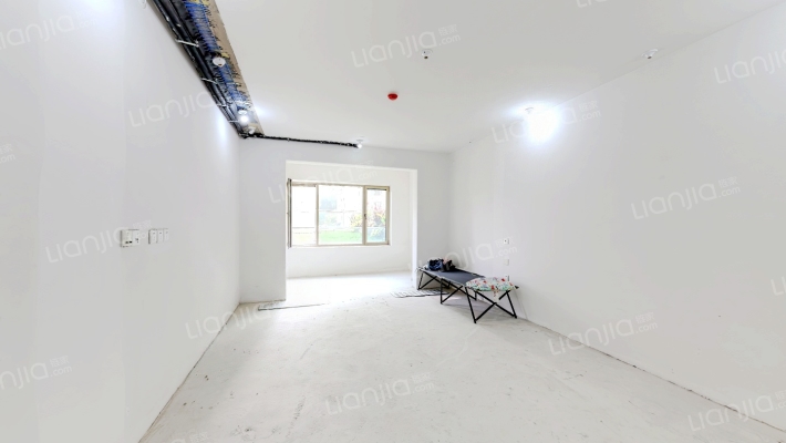 中信国安府二手房实景图