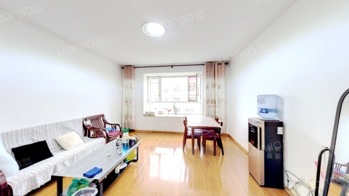 银山花园新区二手房实景图