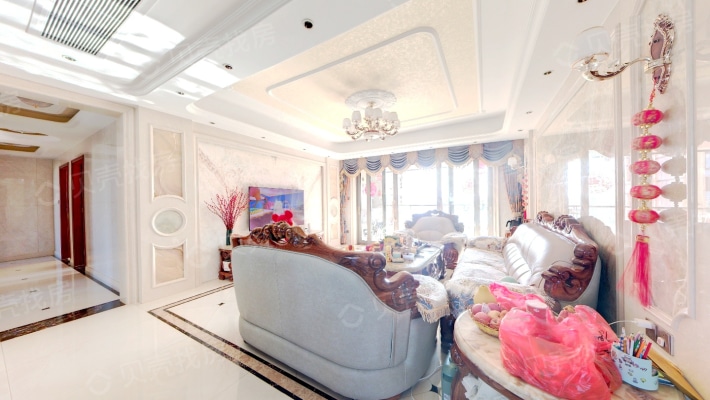 惠州惠城中洲湾上花园4室2厅179平米二手房价格588万，单价32850元/平米