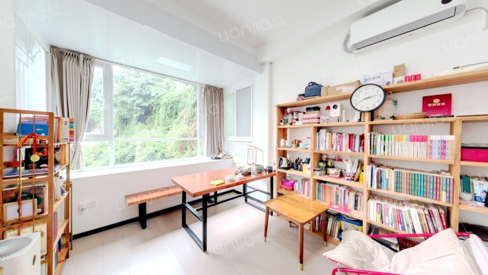 白鹿路二手房实景图