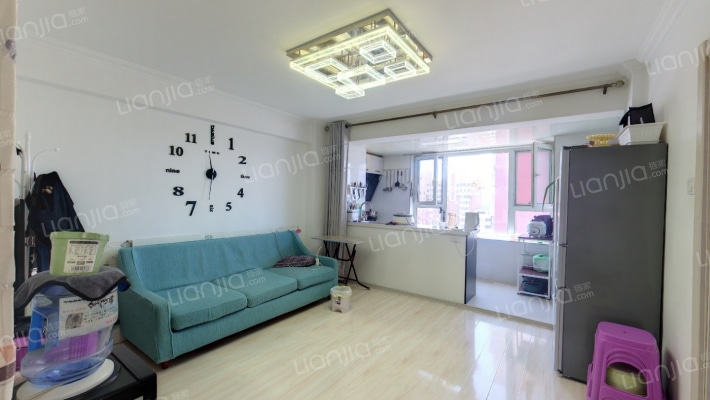 展轮新世界二手房实景图