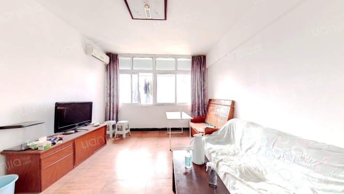 石油龙脊小区二手房实景图