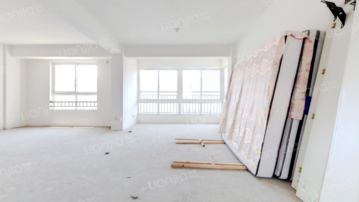 镇山小区二手房实景图