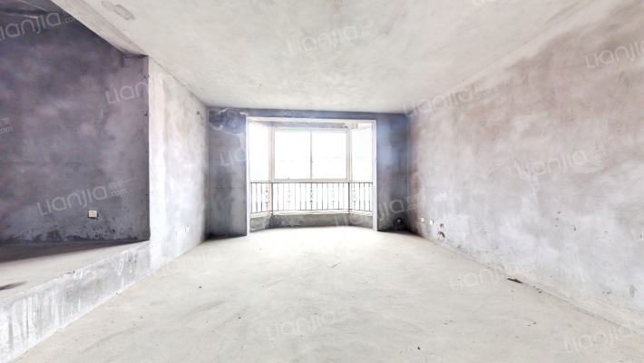 藏龙苑二手房实景图