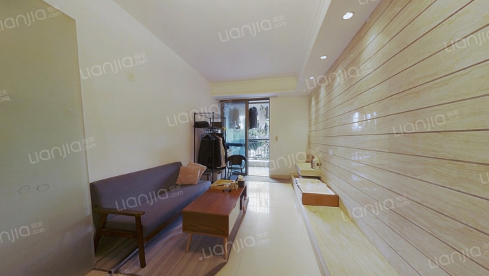 莲花湾畔花园二手房实景图