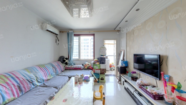 安联青年城二手房实景图