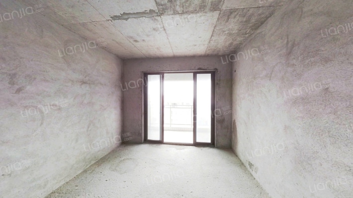 银马茵宝花园二手房实景图