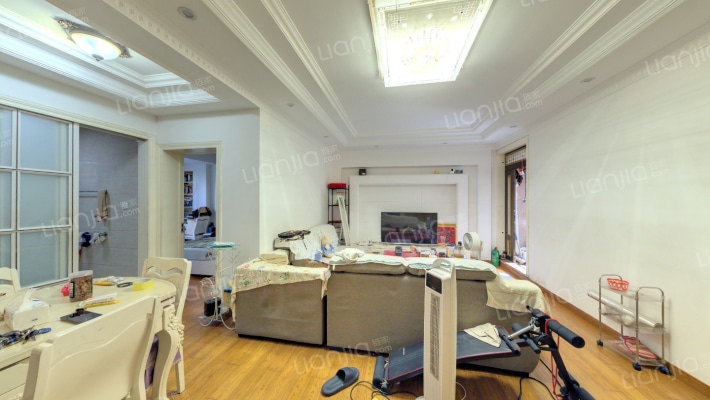 银凤晓月绿苑二手房实景图