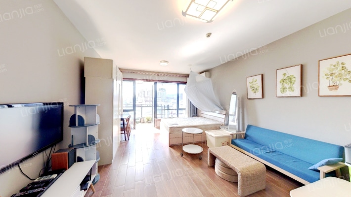 鸿威海怡轩二手房实景图