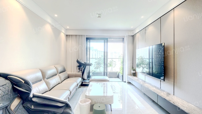 华润未来之城二期二手房实景图