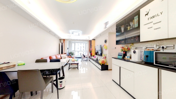 世茂璀璨珑园二手房实景图