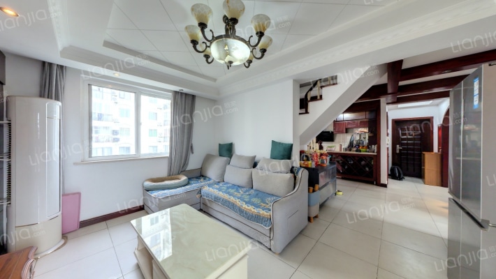 上南路3520弄二手房实景图