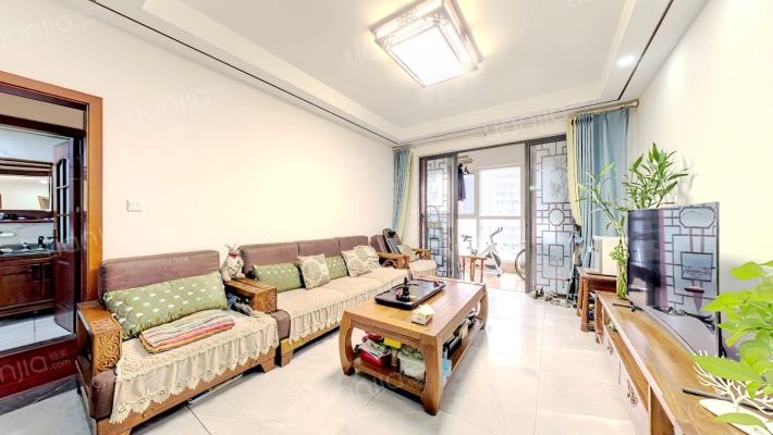 北大资源颐和翡翠府二手房实景图