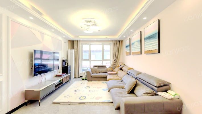 万合华府二手房实景图