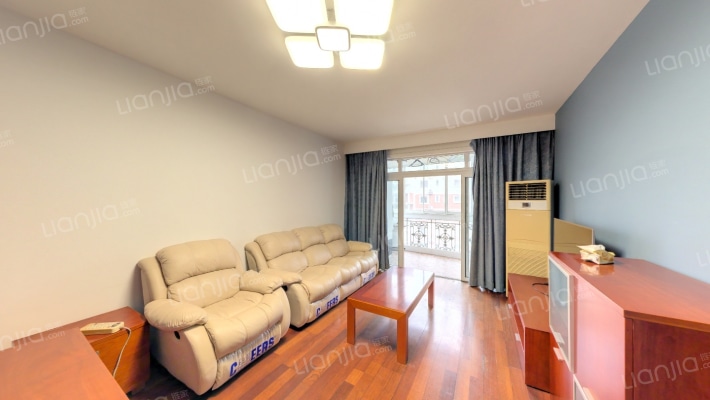 金棕榈公寓二手房实景图