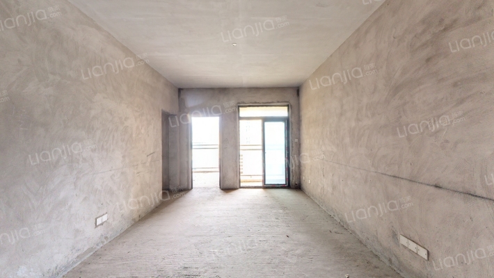 巨豪青春里二手房实景图