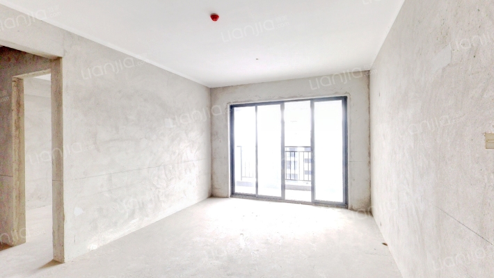 利信花园二手房实景图