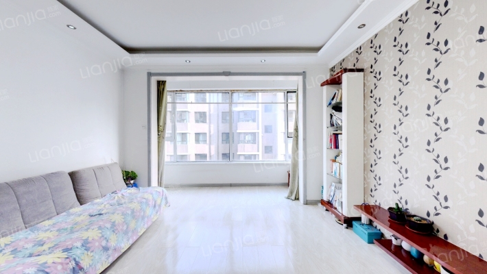 中华雅苑二手房实景图