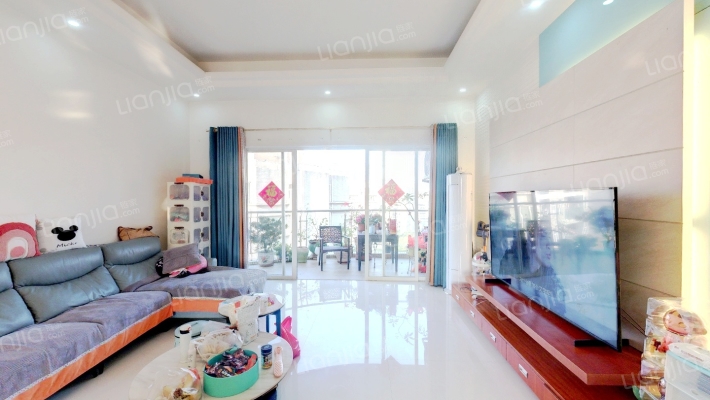 河畔新苑二手房实景图