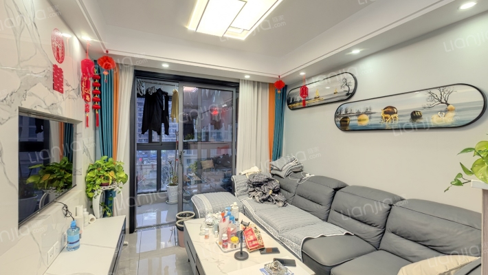 悦青蓝二手房实景图