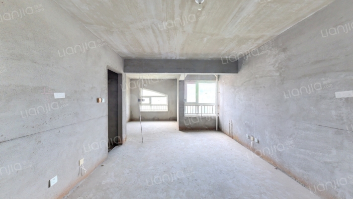 锦绣家园B区二手房实景图