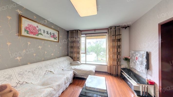仁和梅苑二期二手房实景图