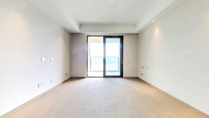 大华朗香公园里二手房实景图