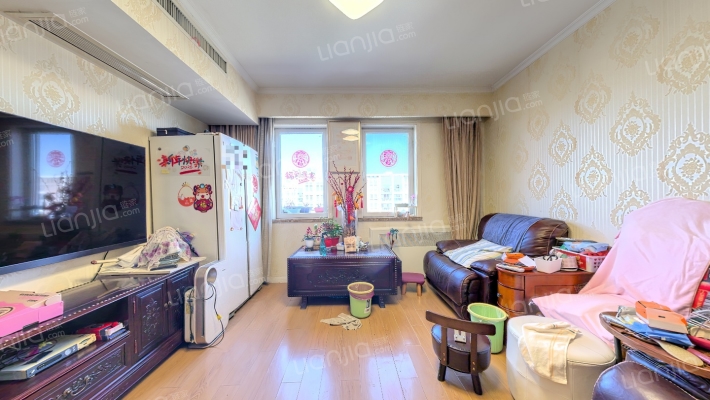 爱涛尚逸华府二手房实景图