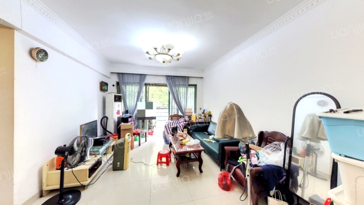 英豪花园二手房实景图