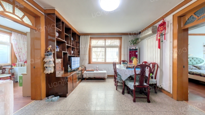 商城路二手房实景图