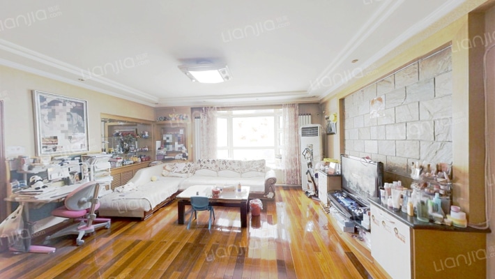 鸿翔名苑二手房实景图