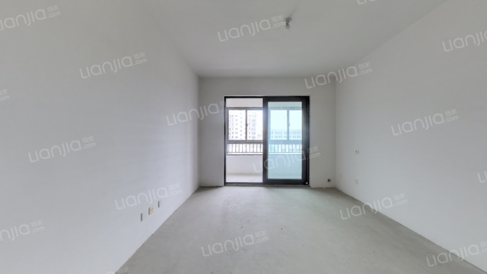 和昌绿地新悦湾二手房实景图