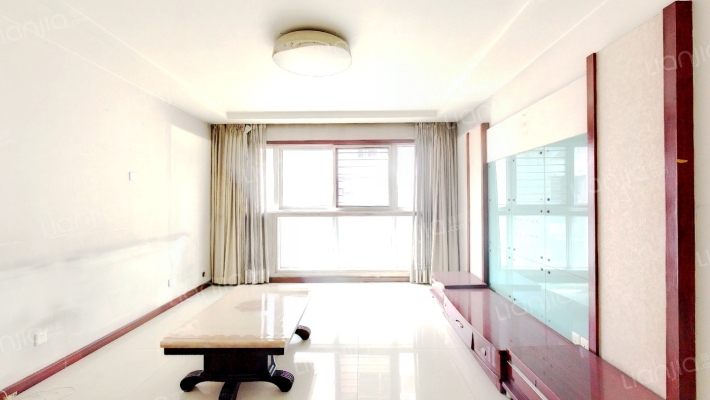 海天阳光园二手房实景图