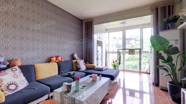 上优水岸二手房实景图